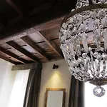 27 Bed & Breakfast 4*