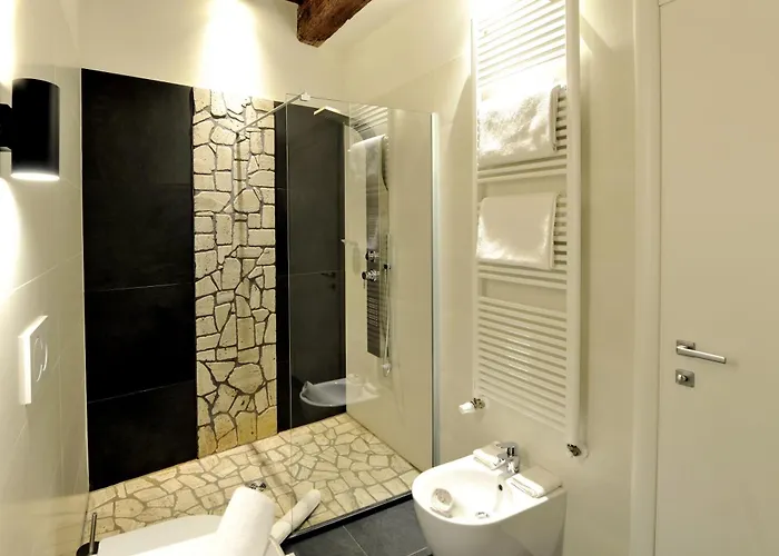 27 Bed and Breakfast Φεράρα